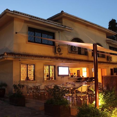 מומבסה Moffat Court Boutique Hotel מראה חיצוני תמונה