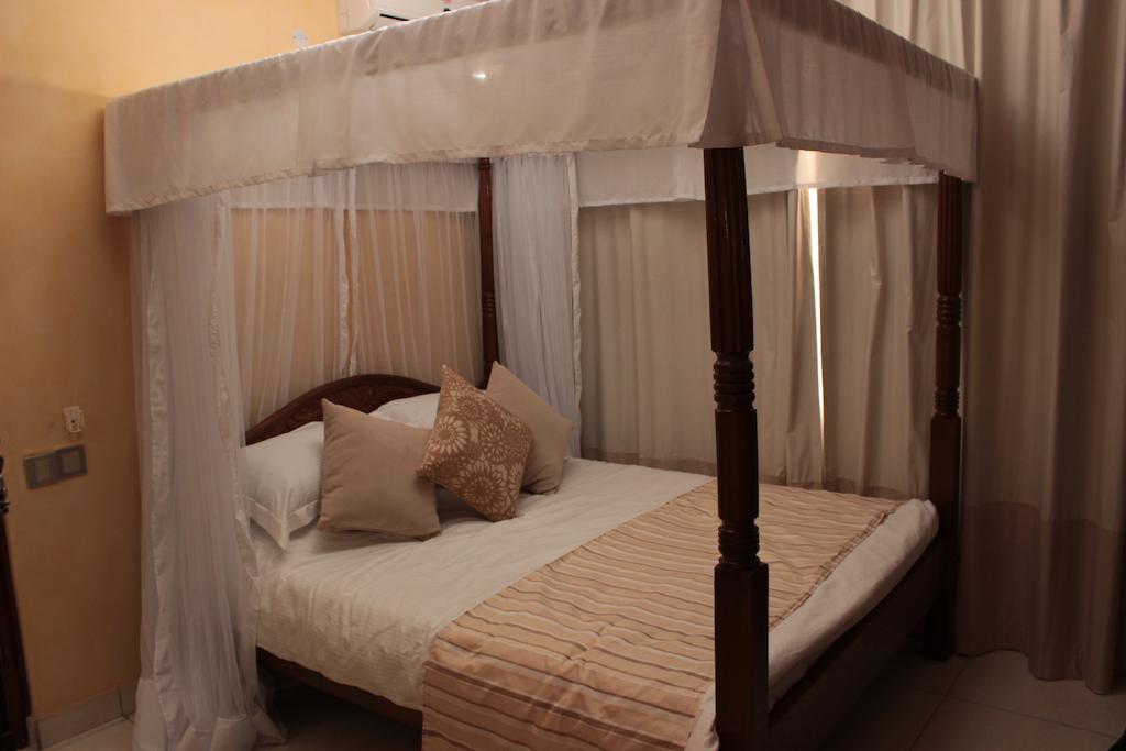 מומבסה Moffat Court Boutique Hotel מראה חיצוני תמונה