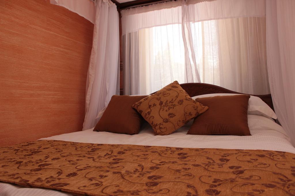 מומבסה Moffat Court Boutique Hotel מראה חיצוני תמונה
