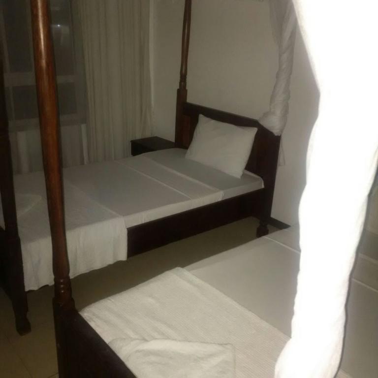 מומבסה Moffat Court Boutique Hotel מראה חיצוני תמונה